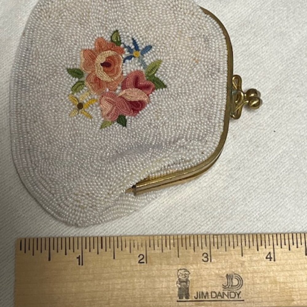French White Beaded Embroidered Floral Pearl Kiss Lock Hinged Change Purse 4" - Picture 13 of 16